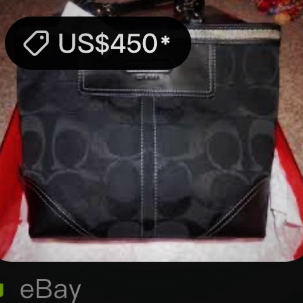 Vintage Coach soho shoulder bag 2006 year Black and Gold Signature Tote bag - Picture 3 of 17